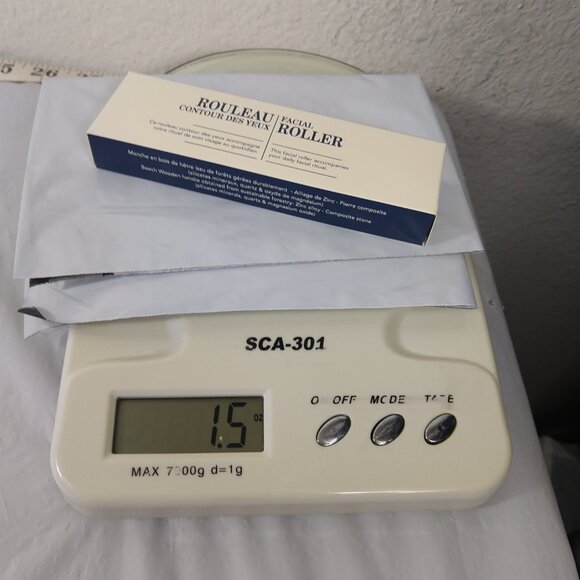 L'Occitane Facal Roller Beech wooden handle NIB - Picture 8 of 8